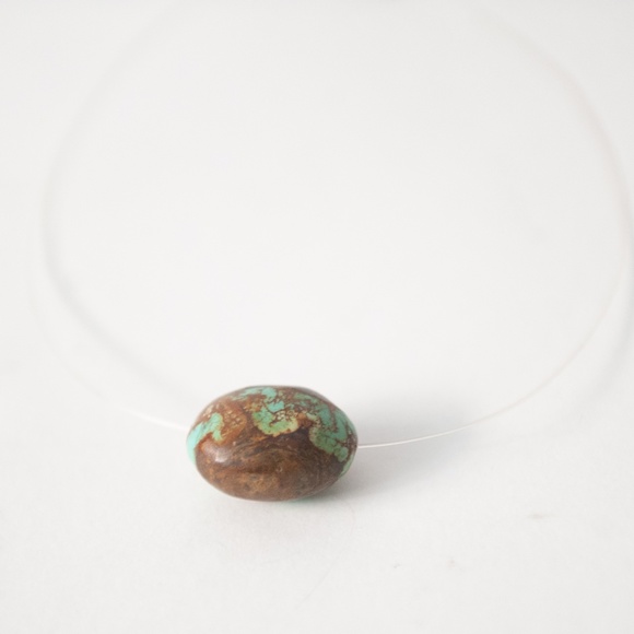 Y2K 2000s Choker Necklace | Invisible Clear Line Turquoise Stone - Picture 3 of 5